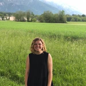 Meet your Posher, Perri